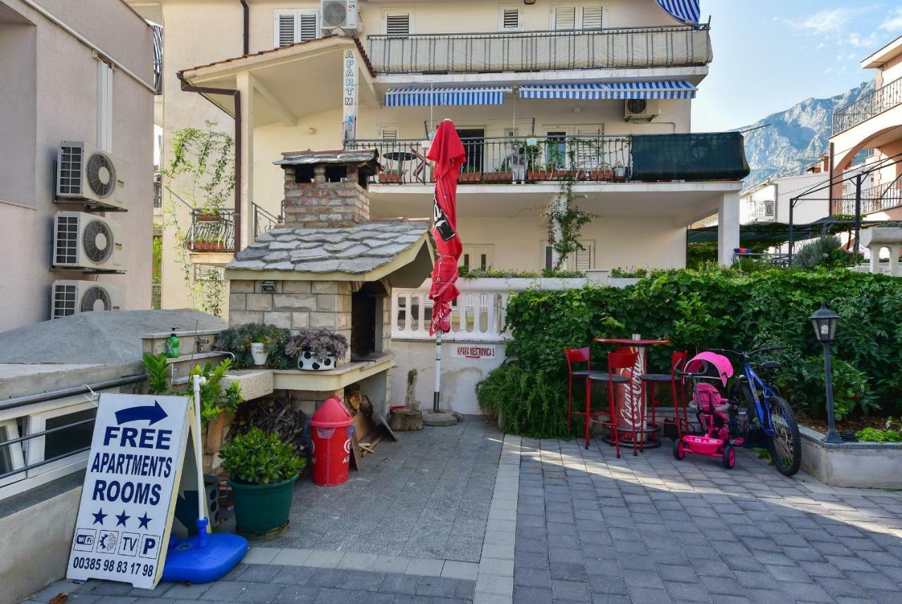 Apartmani Bernarda Makarska Exterior foto